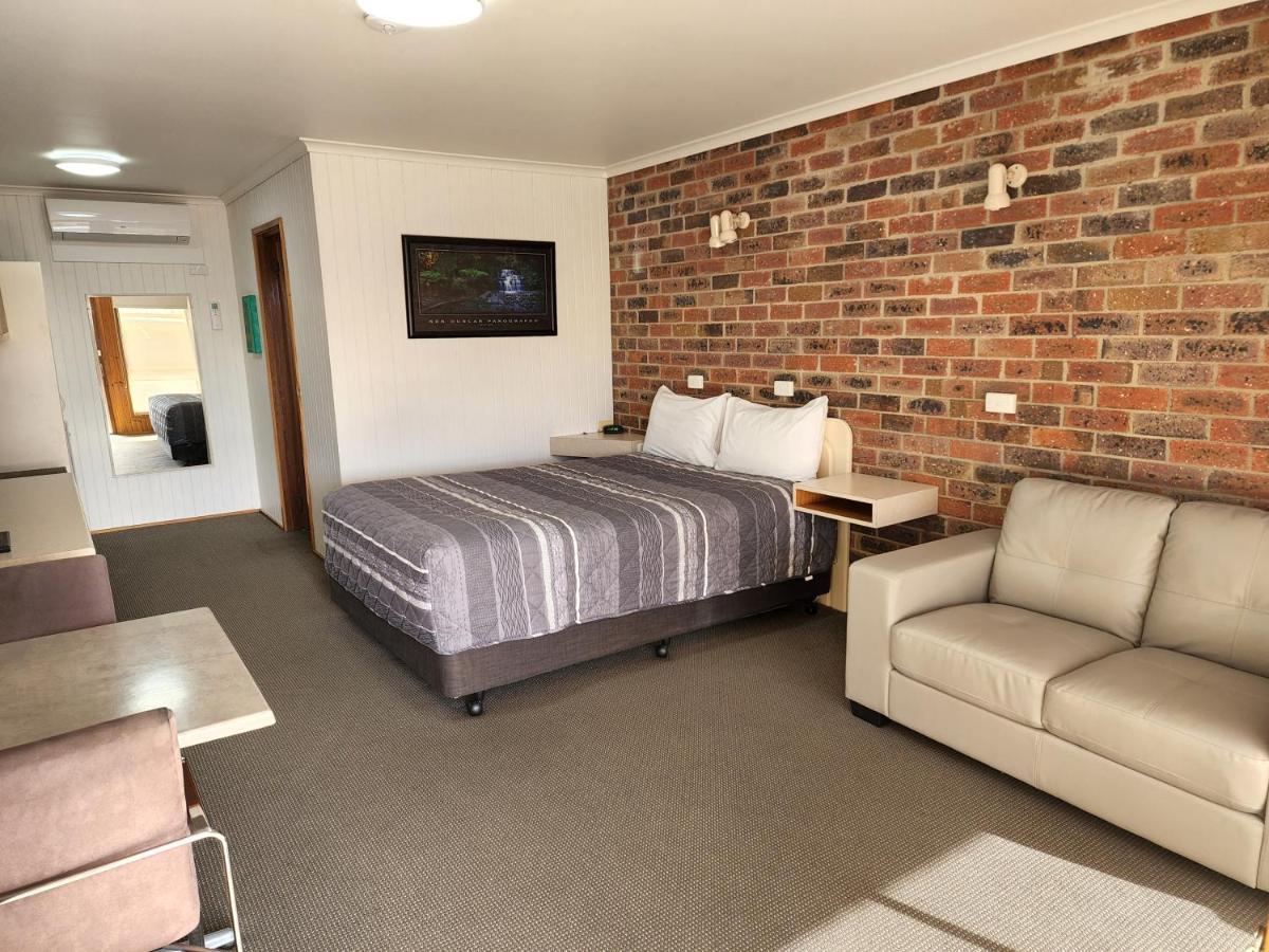 Country Roads Motor Inn Naracoorte Exterior photo