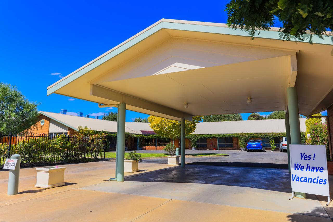 Country Roads Motor Inn Naracoorte Exterior photo